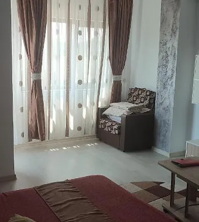 Апартаменти Garsoniera Sorin Ефоріє-Норд