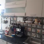 Apartament Garsonieră Sorin *