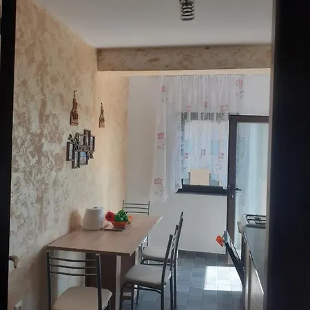 Garsoniera Sorin شقة إيفوري نورد